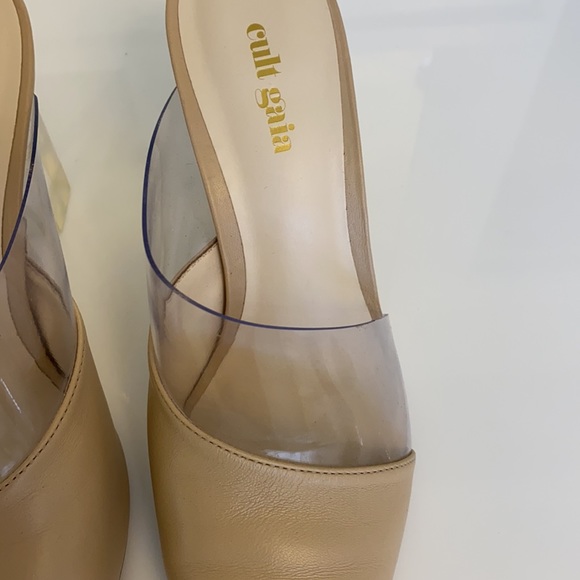 Cult Gaia pointy slide with pvc and acrylic block heels - Picture 5 of 6